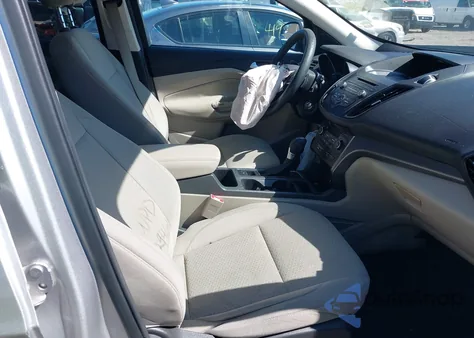 2017 Ford Escape Se из США, поврежденный, VIN 1FMCU9GD0HUB03322